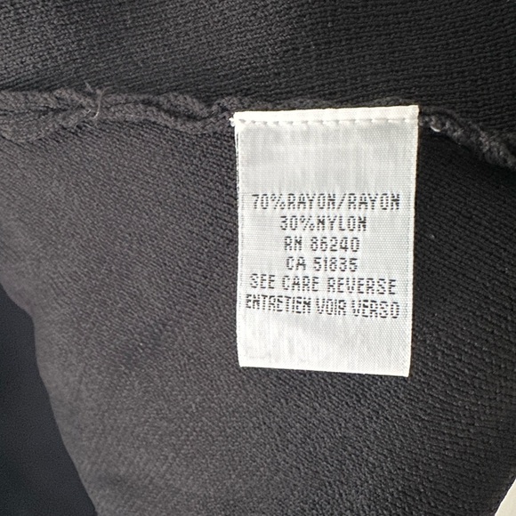 Unique open black sweater with “leather” trim size large. - Picture 3 of 7